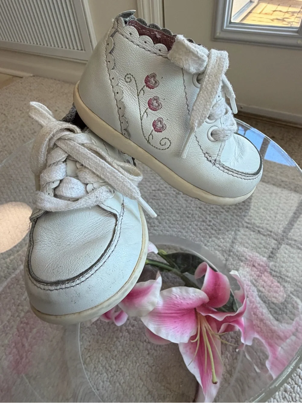 Stride Rite Rachael STG 3 Girls Sneakers Size 3.5M White Pink Leather Floral